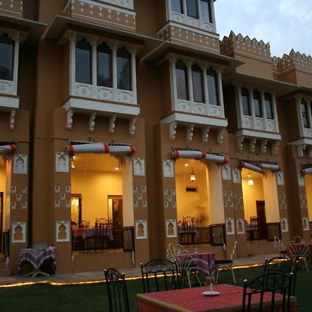 Pratap Palace Chittorgarh エクステリア 写真