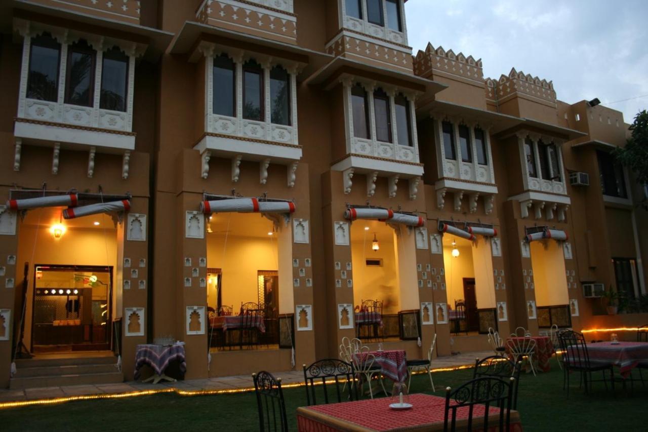 Pratap Palace Chittorgarh エクステリア 写真